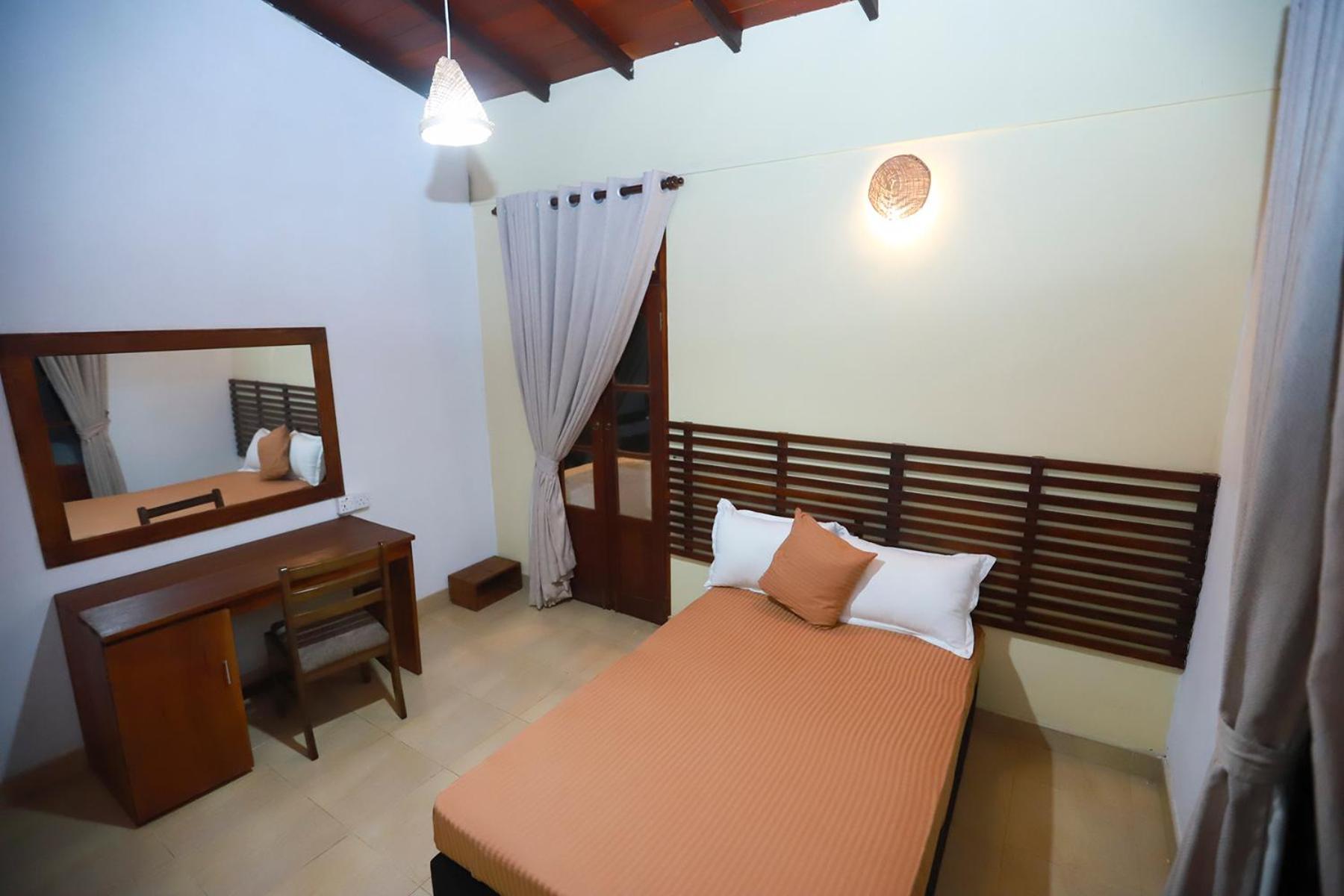 Stellar Inn Peradeniya Bagian luar foto
